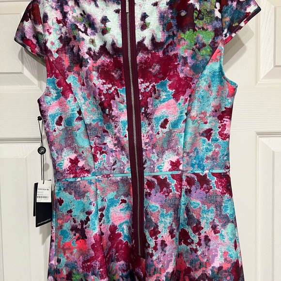 NEW ADRIANNA PAPELL MULITI AQUA FLORAL SCUBA FIT/FLATE DRESS - Picture 3 of 11